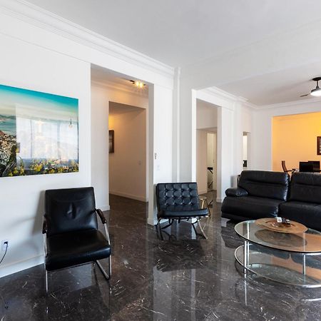 The Best Copa Executive Design Penthouse 4 Bedroom 3 Bathroom 6 Air Conditioners 2500 Sq Ft 85 Inch Cimema Tv Рио де Жанейро Екстериор снимка
