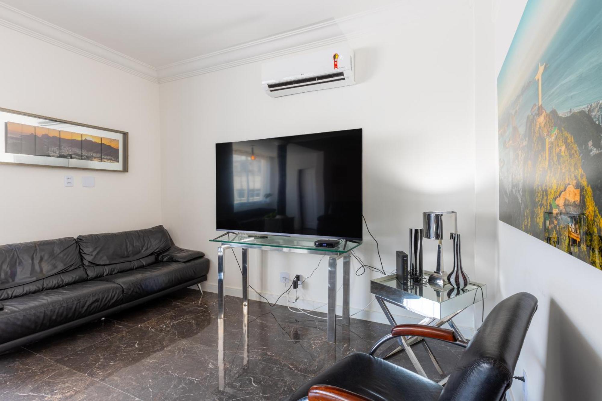 The Best Copa Executive Design Penthouse 4 Bedroom 3 Bathroom 6 Air Conditioners 2500 Sq Ft 85 Inch Cimema Tv Рио де Жанейро Екстериор снимка