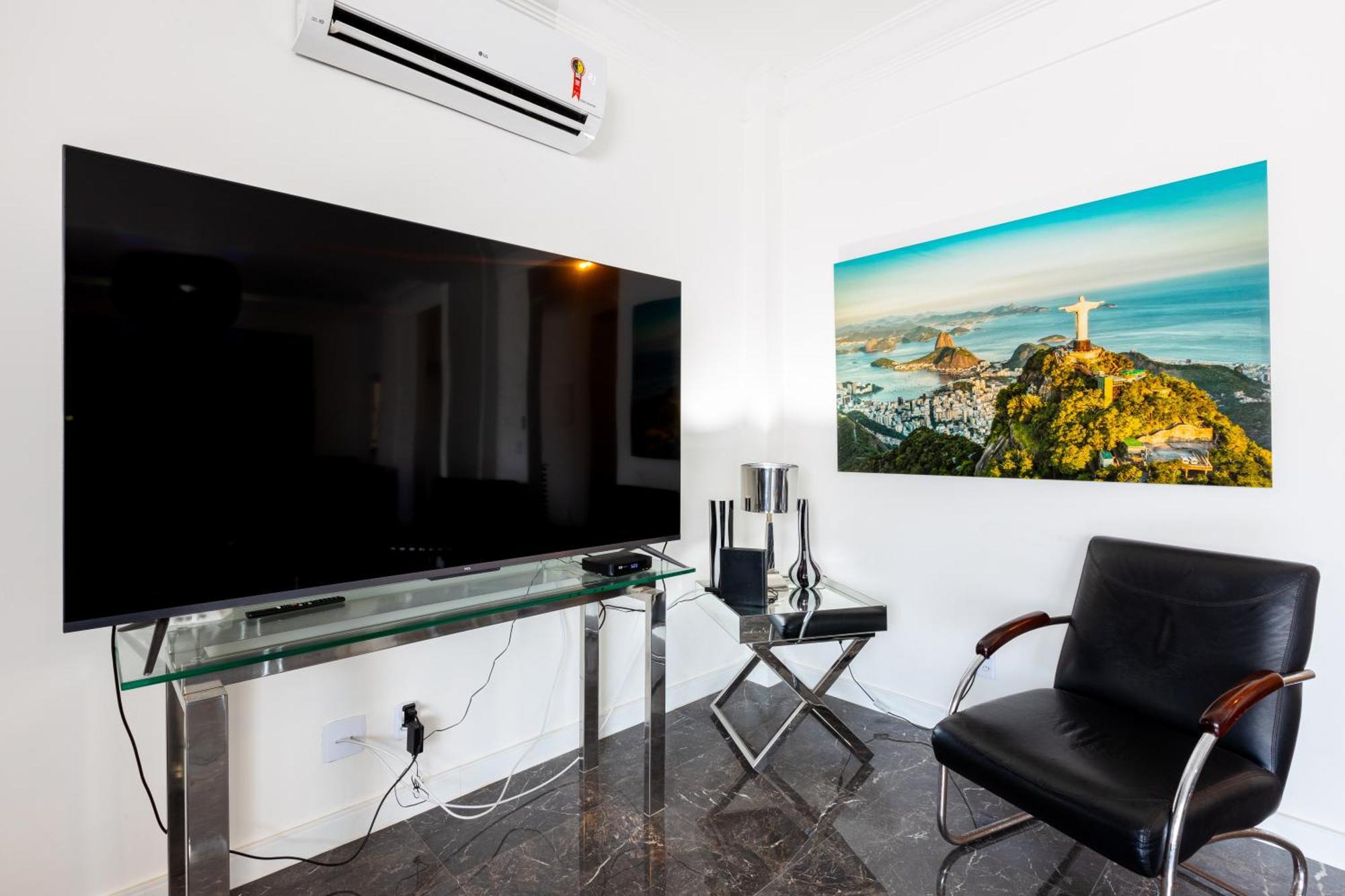 The Best Copa Executive Design Penthouse 4 Bedroom 3 Bathroom 6 Air Conditioners 2500 Sq Ft 85 Inch Cimema Tv Рио де Жанейро Екстериор снимка